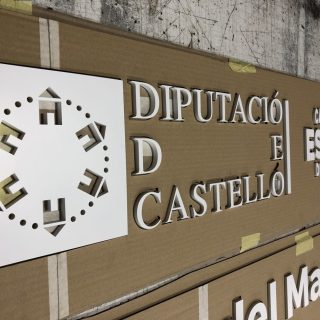 diputacio de castello metacrilato panel